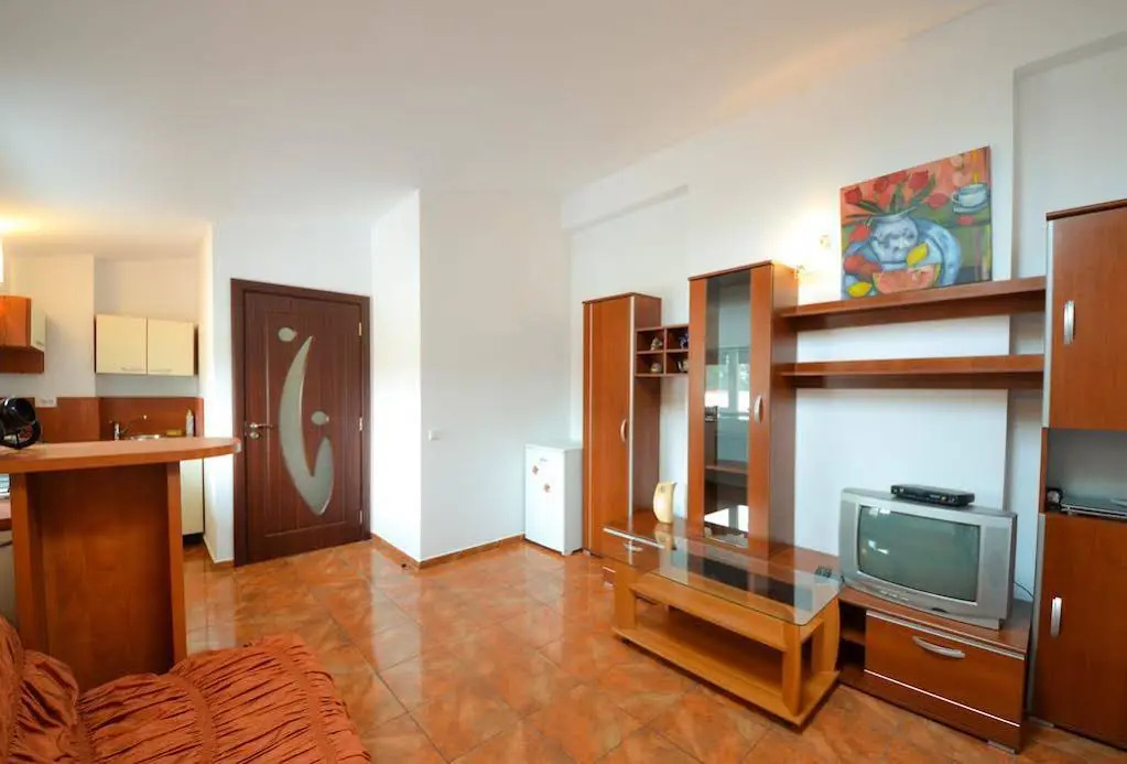 Foisor Residence