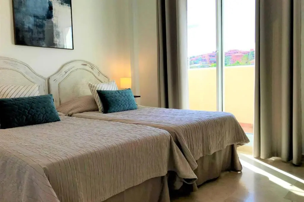 Penthouse Bermuda Beach 2