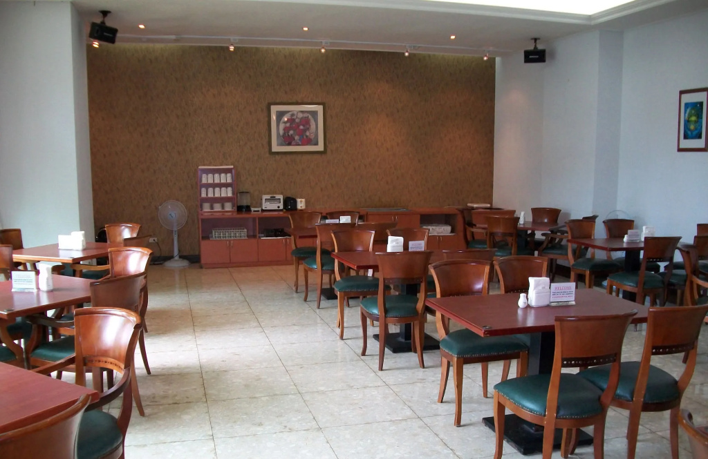 The Koos Hotel