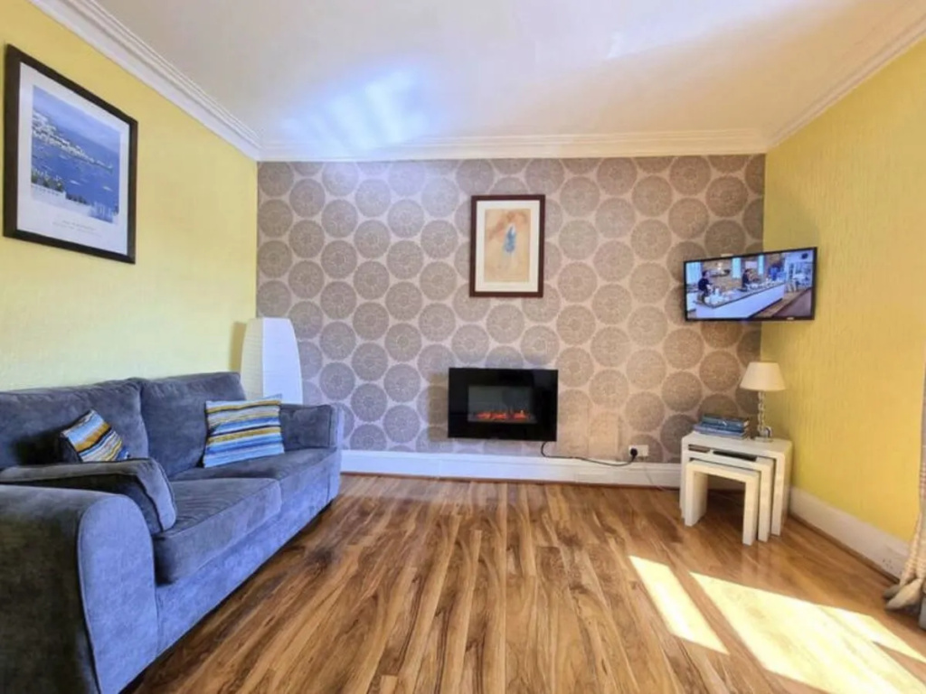 Fraser Apartment