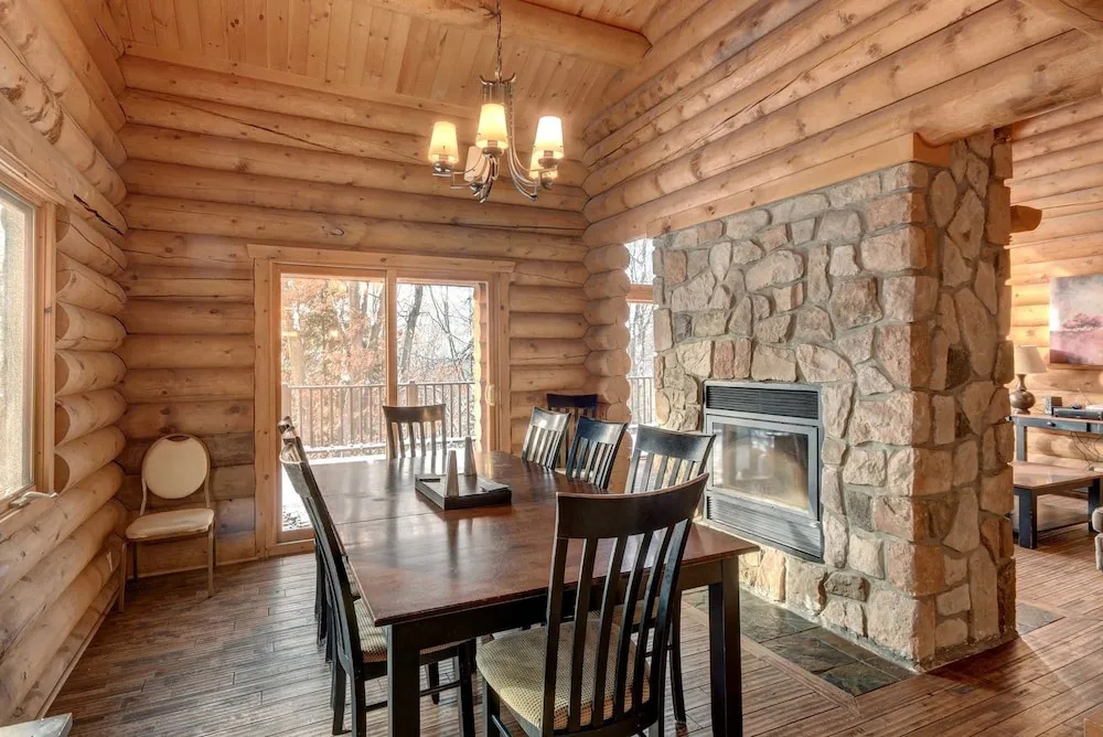 Chalet Sioux