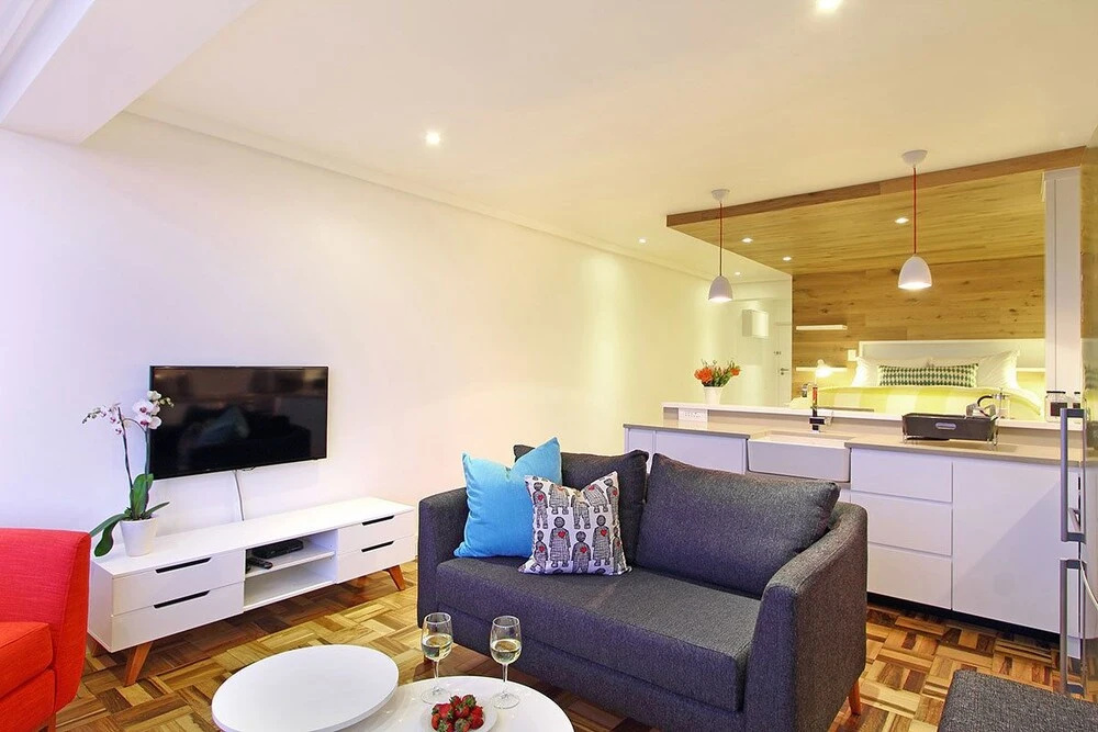 Afribode's Paula's Oceanview Studio