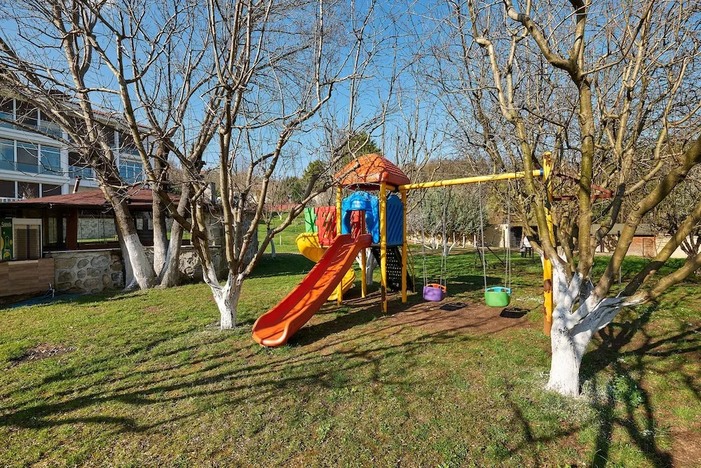Beyaz Köşk Geyve