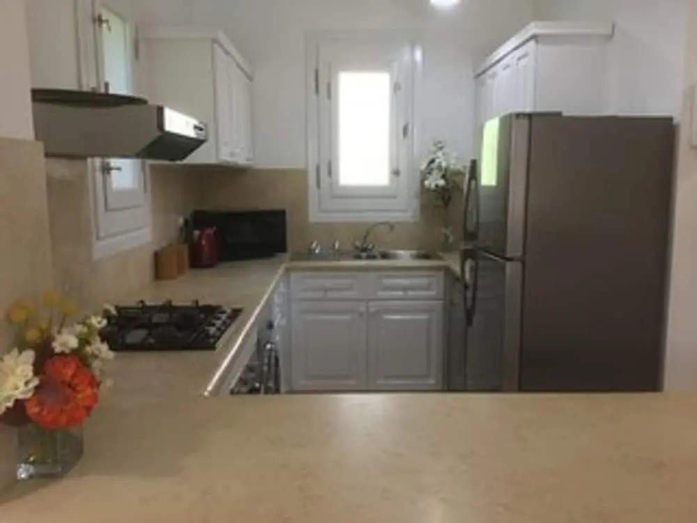Villa - Sleeps 6 - Heated Pool - Garden - Parking
