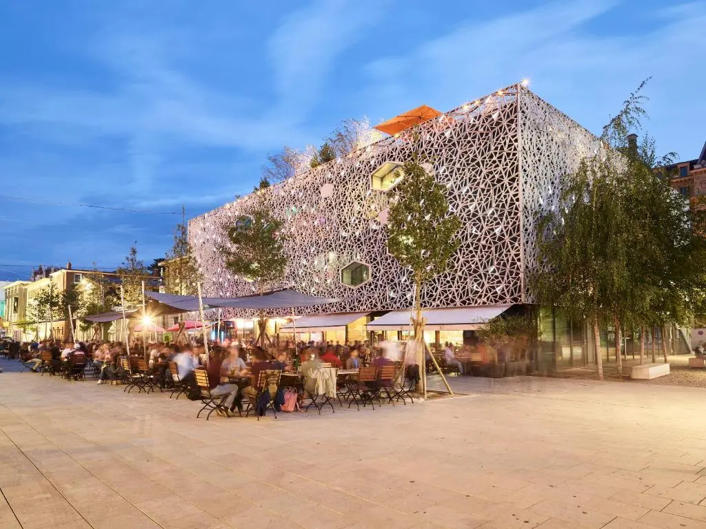 Hotel Crystal
