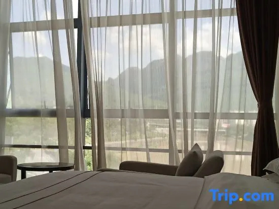 Zijin Hotel