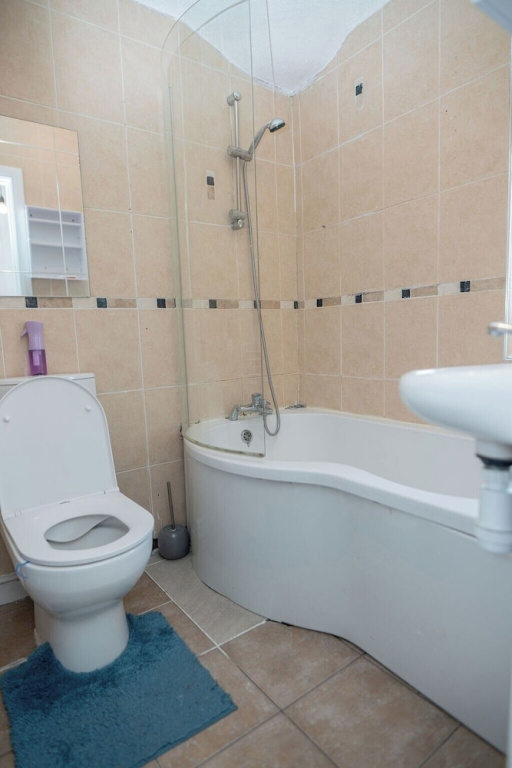 City Oasis - Sleeps 6 - Near Co-op Live & Stadium