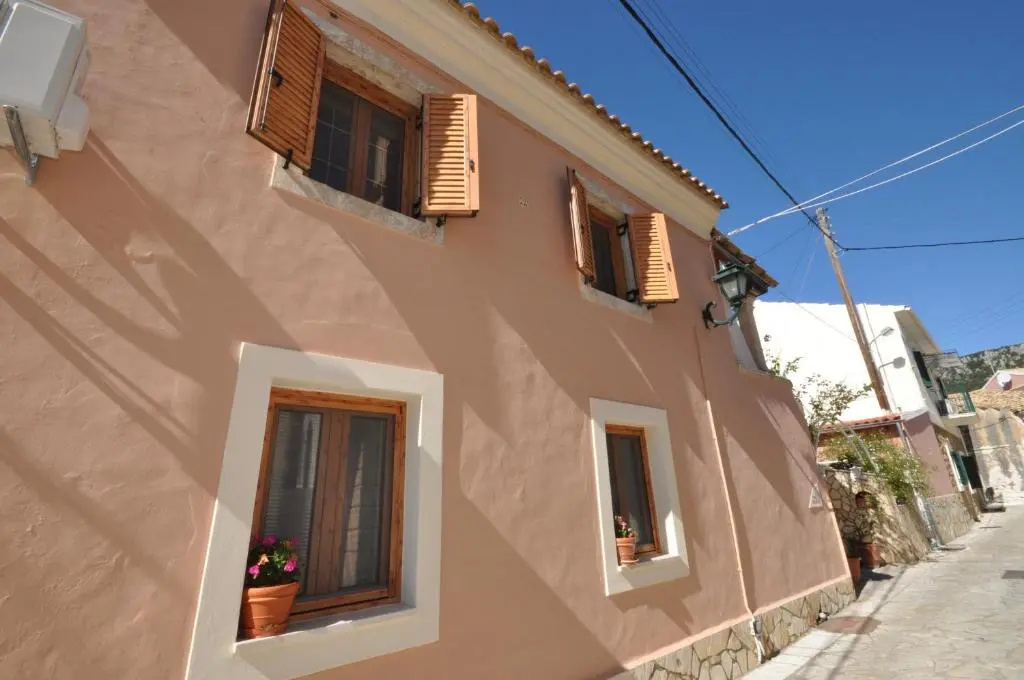 Villa Makrades 2