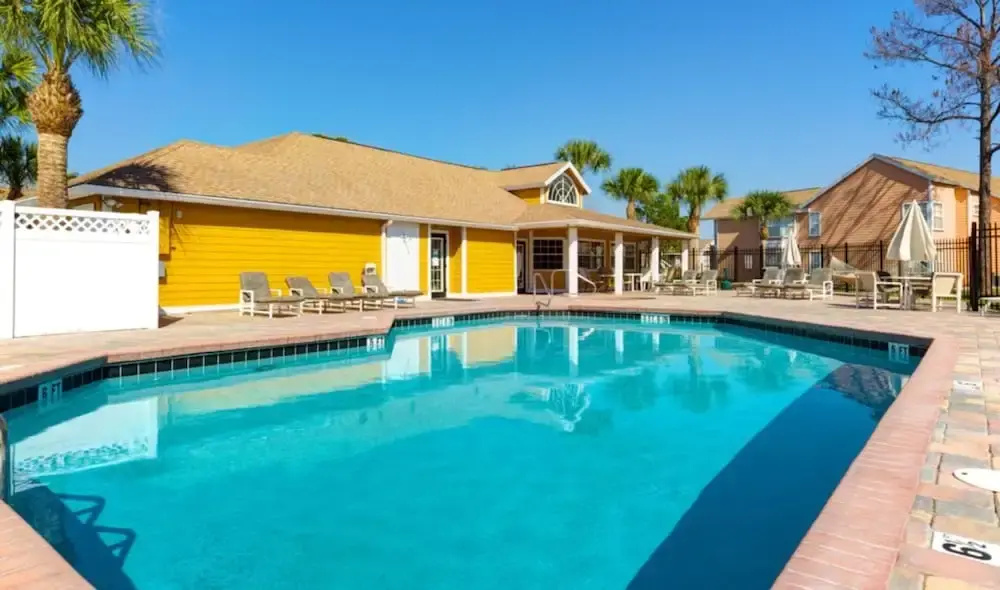 Charles' Sweetwater Club Condo