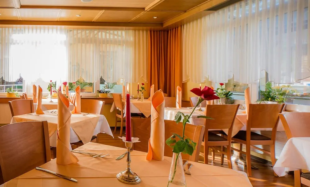 Hotel Heilquelle-Leukerbad-Therme