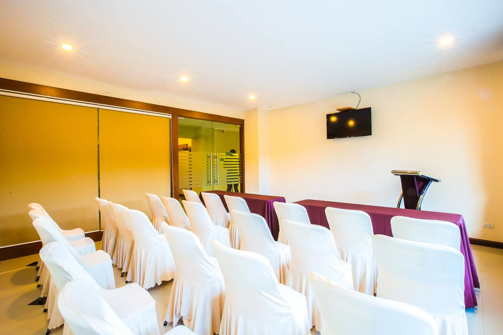 Romantic Khon Kaen Hotel