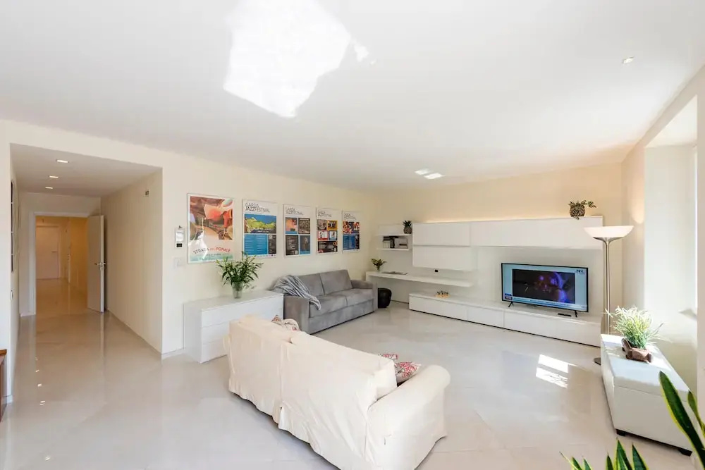 Life & View Luxury Apartments