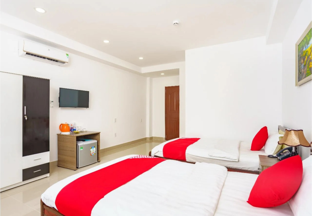 Amanda Phan Hotel