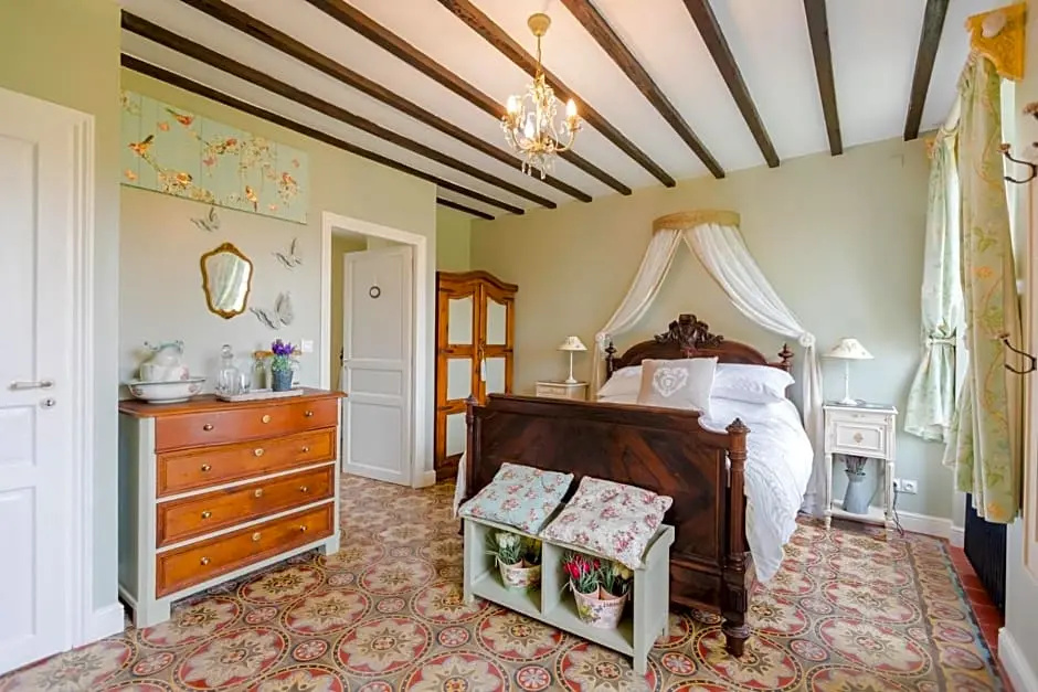 The Old Farm of Amfreville Chambre d Hotes & Table d Hotes