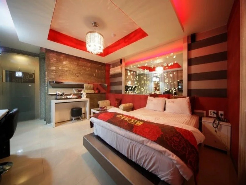 Chocolate Motel