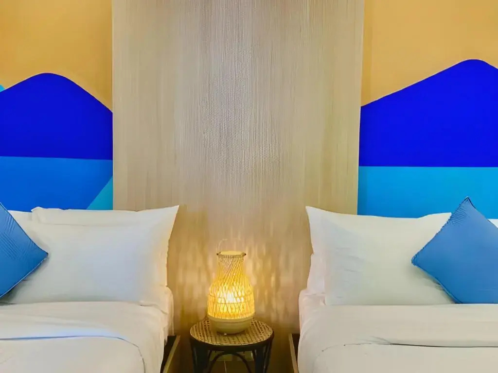 The Henry Resort Taramindu Laiya
