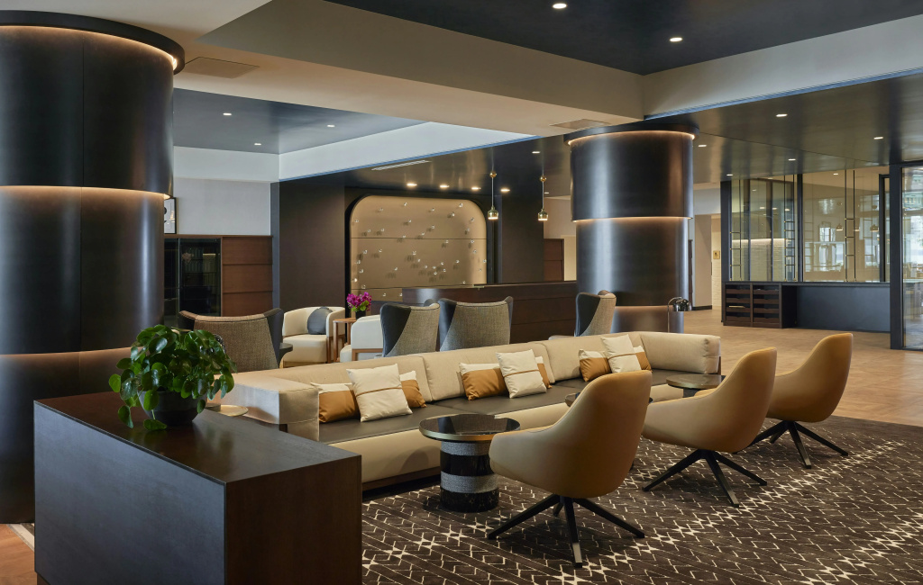 Sable At Navy Pier Chicago, Curio Collection By Hilton