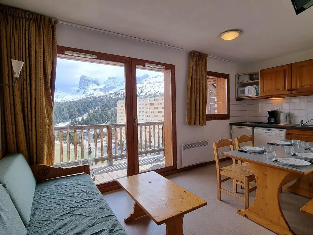 Appartement Le Dévoluy, 2 pièces, 6 personnes - FR-1-525-197