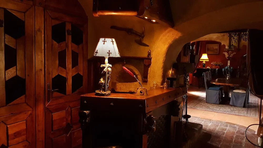 Le relais magique des sorciers et ses énigmes