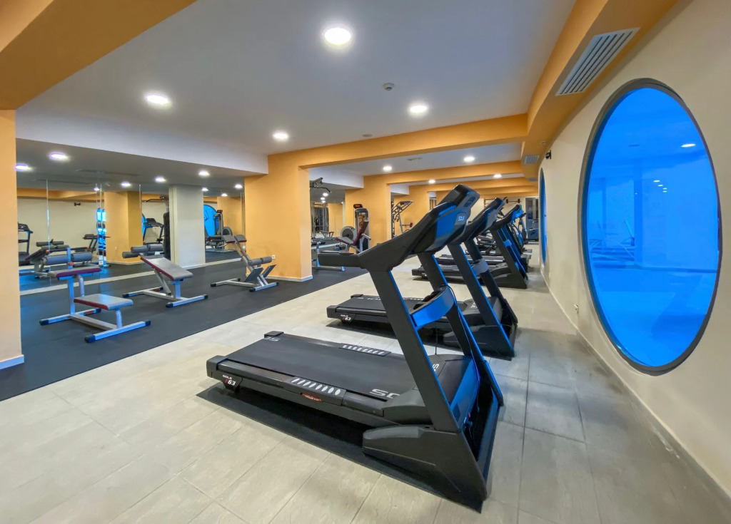 KRESTEN ROYAL Euphoria Resort