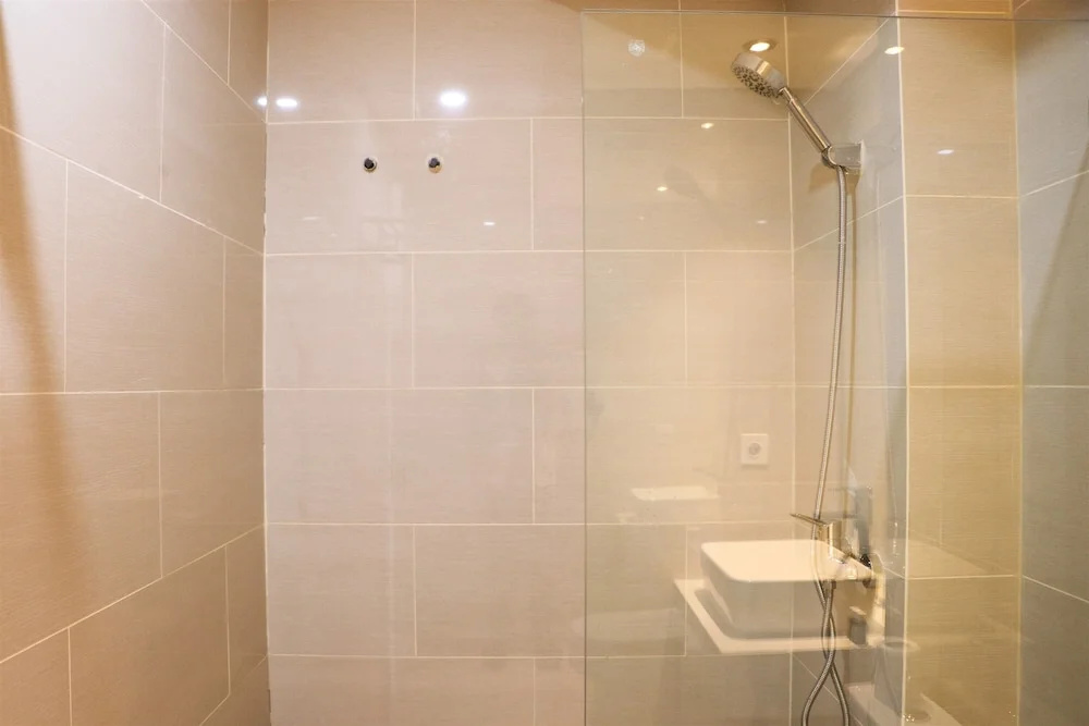 Cozy Stay Studio At 27Th Floor Daan Mogot City Apartment