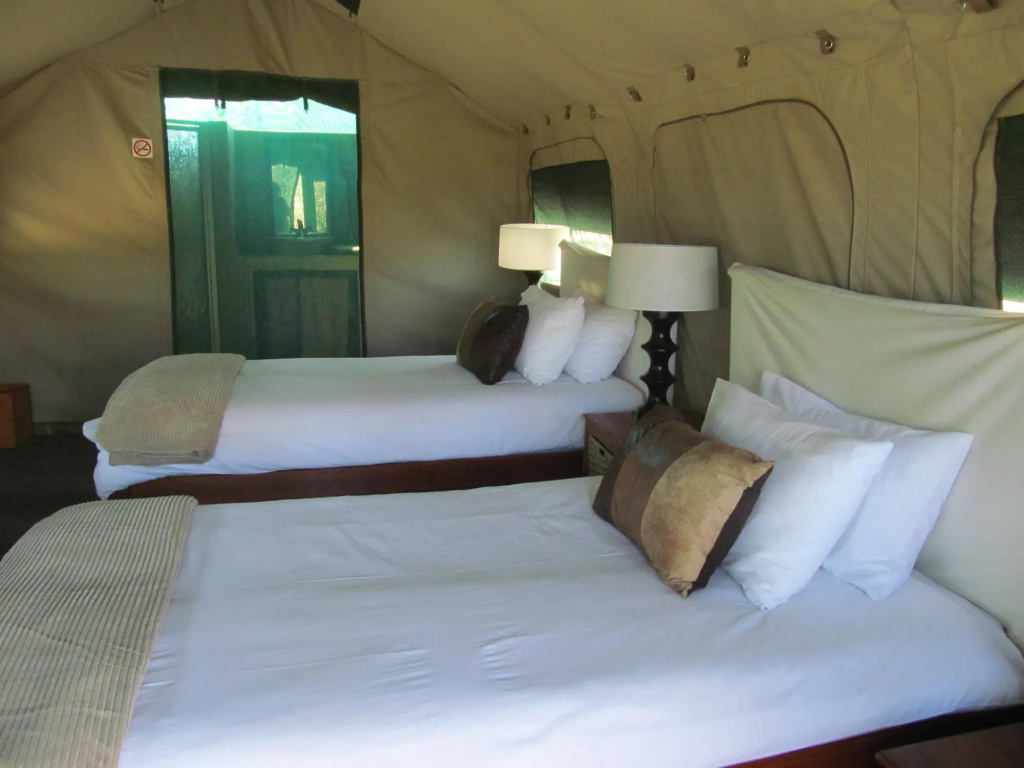 Hideaways Mogotlho Safari Lodge, Khwai River
