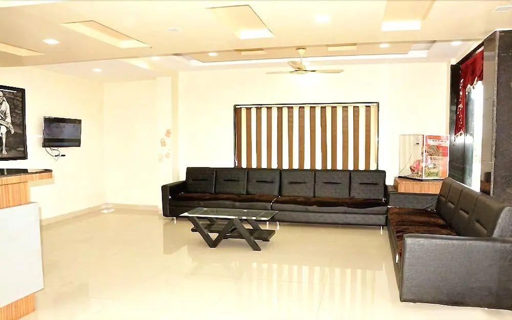 Hotel Sai SK Palace