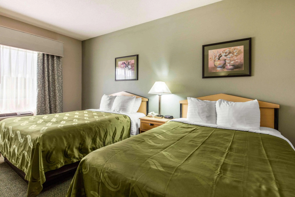 Quality Inn & Suites Pearl-Jackson