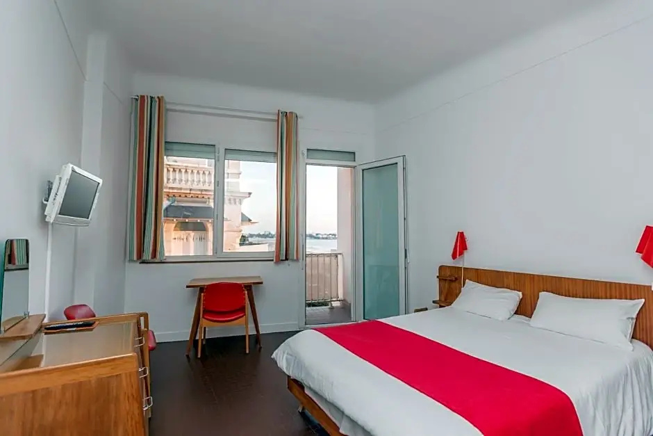 Hotel Le Trident Thyrsé
