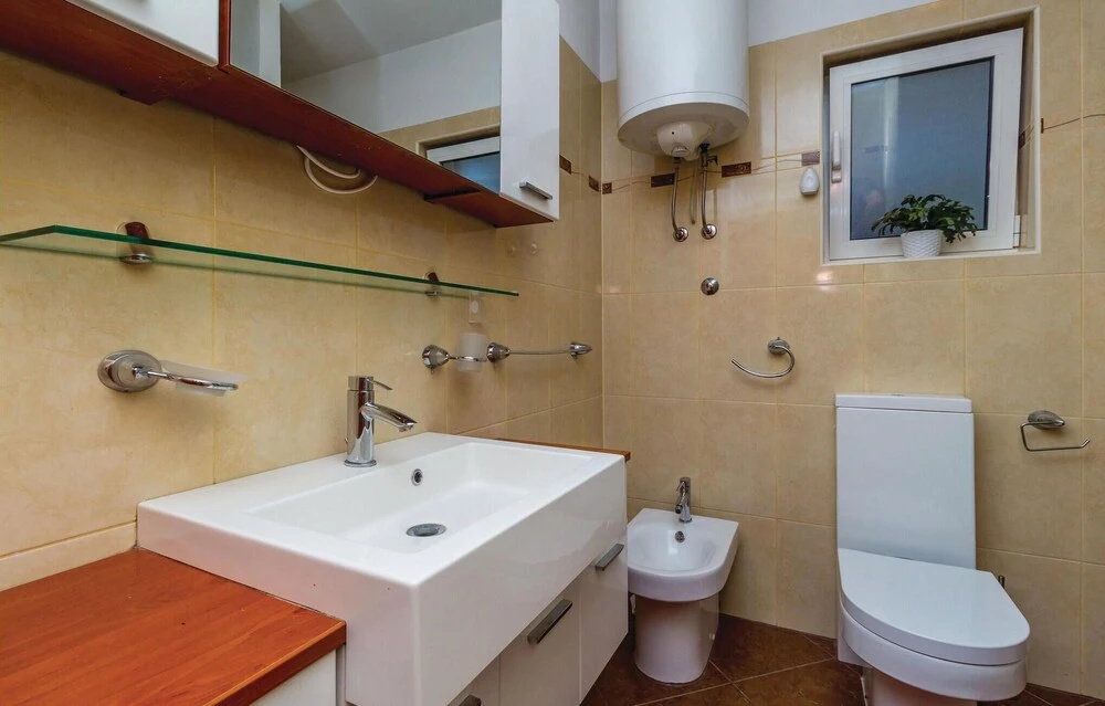 Beautiful Home in Crikvenica With Wifi and 2 Bedrooms