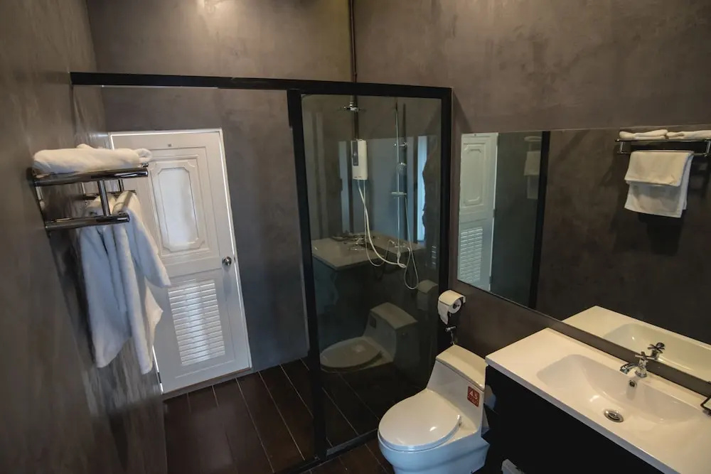 Kwai Tara Riverside Villas
