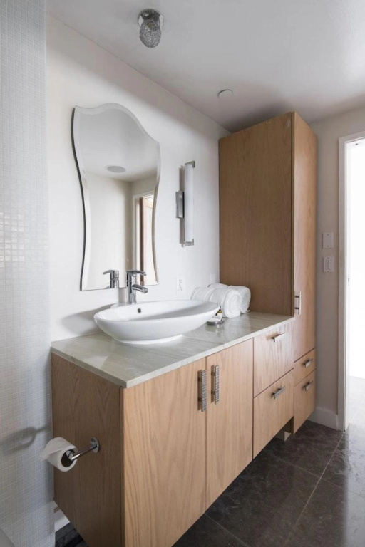 The Netherland 1 BR Condo on Ocean Drive - Miami Beach - RSM 42371