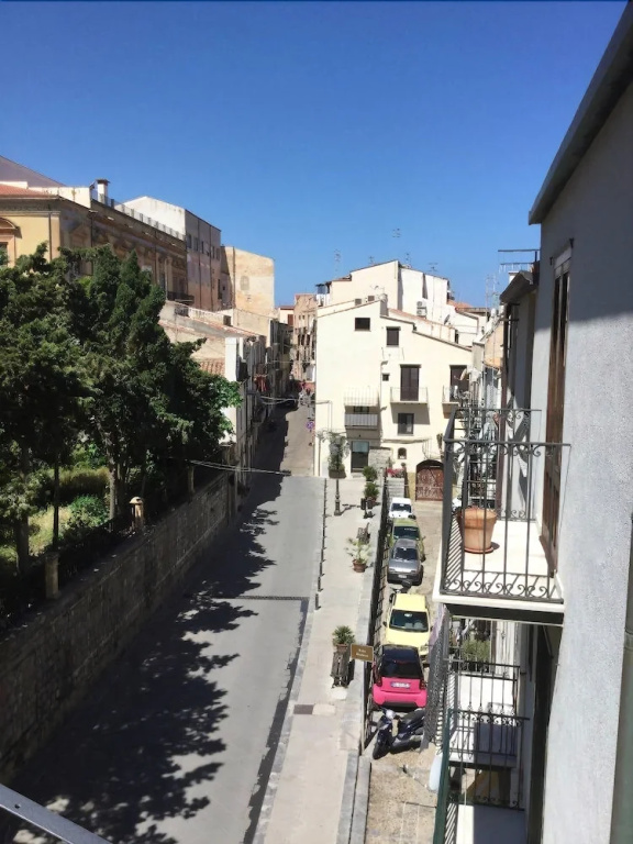 Balcone Sugli Scogli