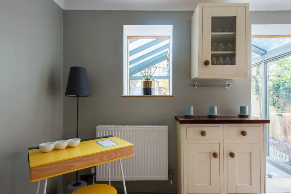 The Madras Cottage - Bright 3BDR Home with Garden