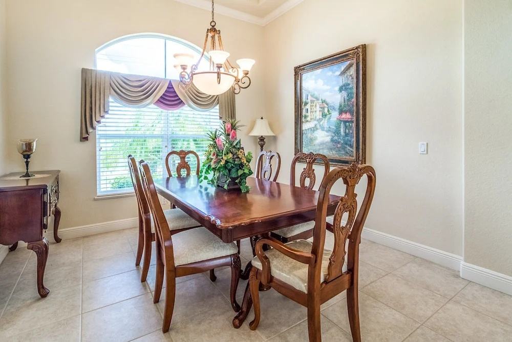 816 Seagrape Home 3 Bedrooms 2 Bathrooms Home