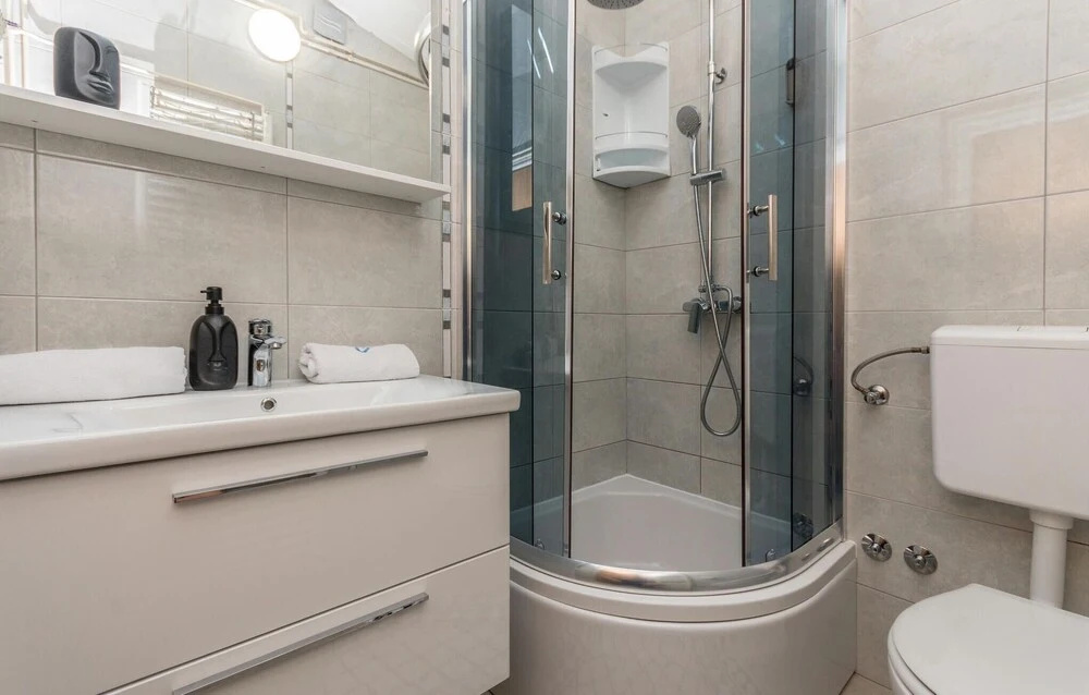 Beautiful Home in Biograd With Wifi and 3 Bedrooms