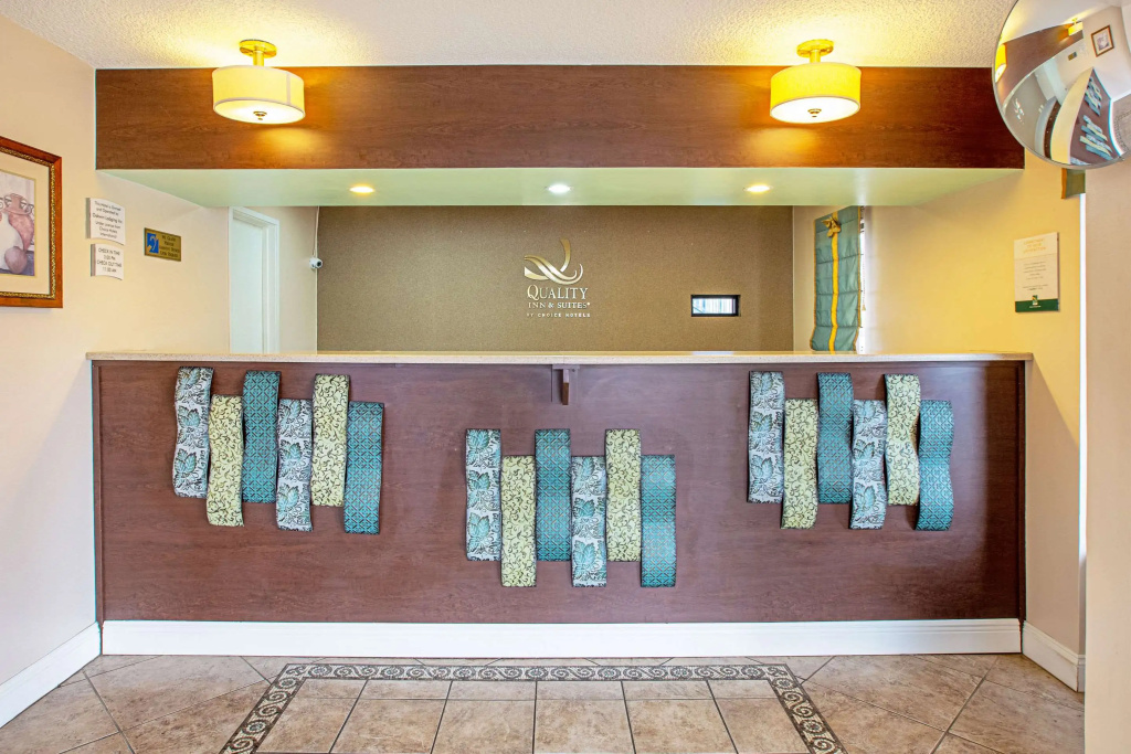 Quality Inn & Suites Live Oak I-10 Exit 283