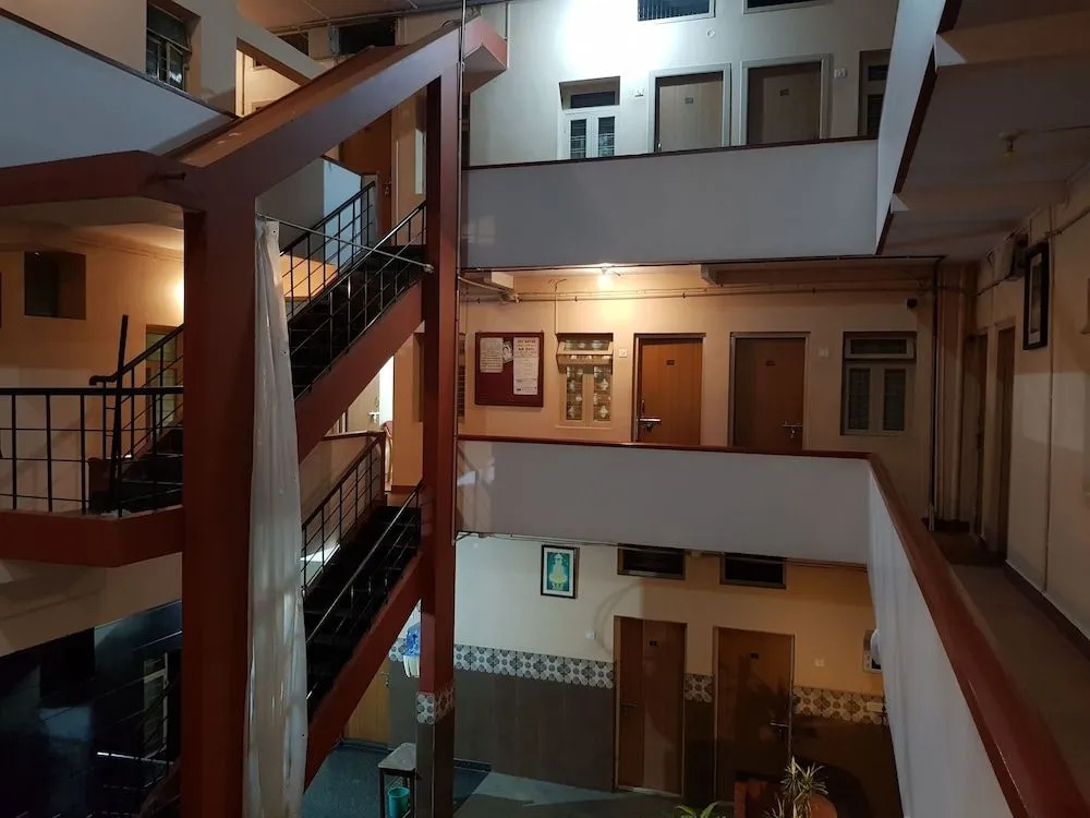 Sri Kumara Lodge