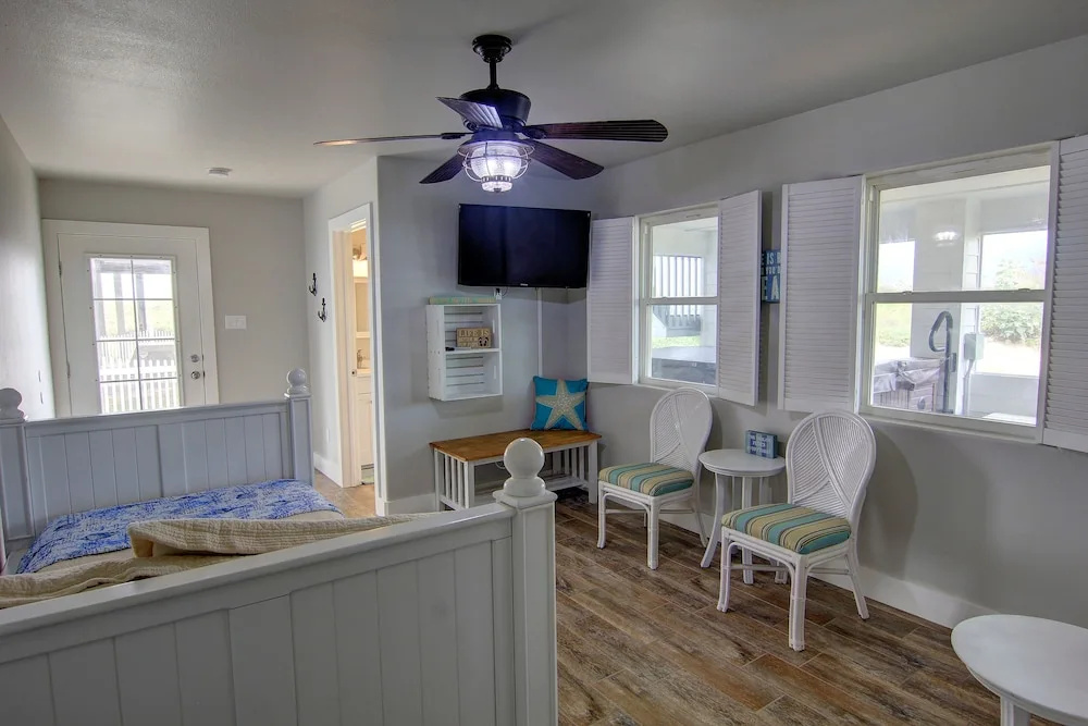 The Pearl of Port A Gw108 5 Bedrooms 3.5 Bathrooms Home