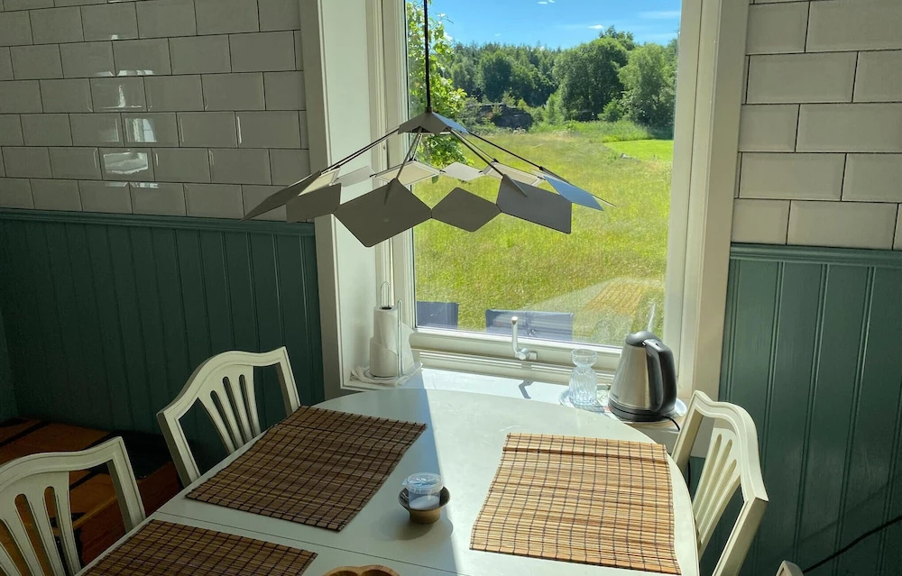 Beautiful Home in Fjällbacka With Wifi and 3 Bedrooms