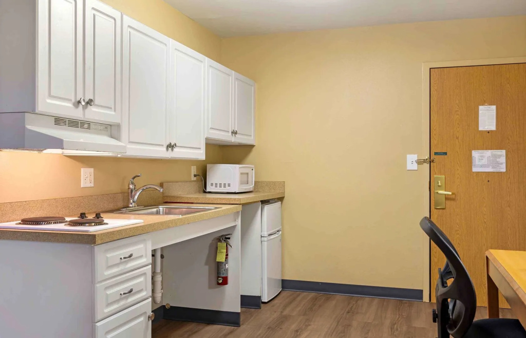 Extended Stay America Suites - Boston - Waltham - 32 4th Ave