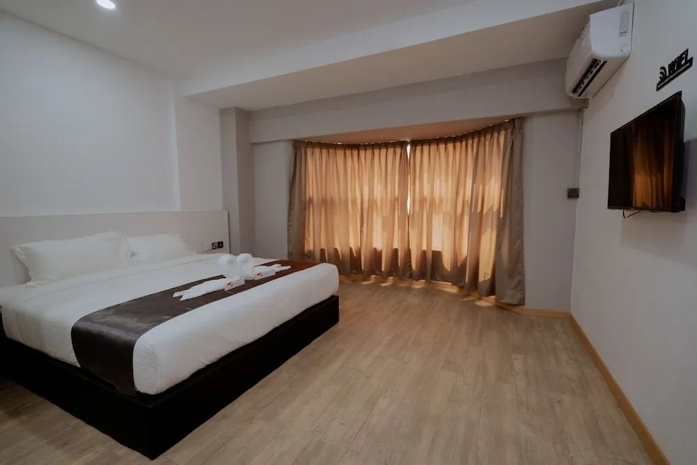 Kimal Hotel @ off Jalan Tupai