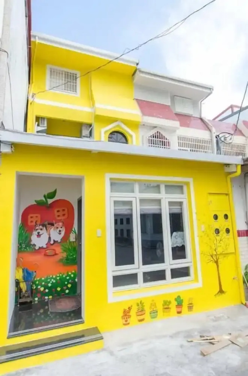 Apple House