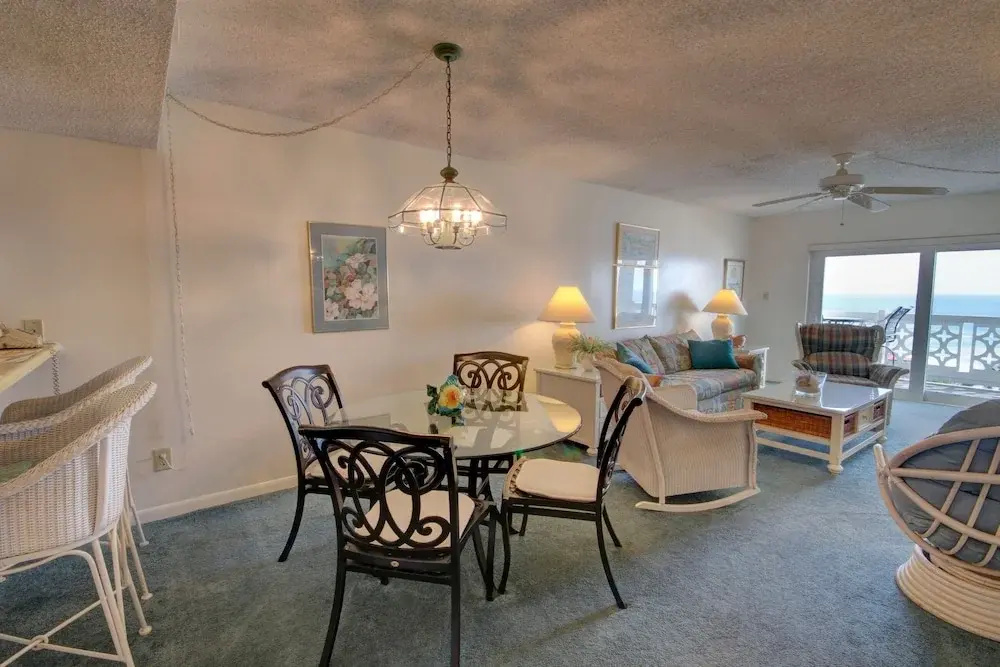 458 El Matador 2 Bedroom Condo by RedAwning