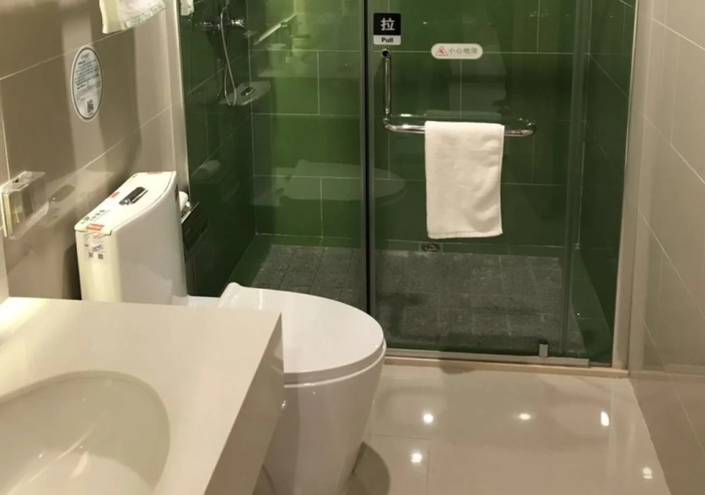 GreenTree Inn Tianjin Dongli Development Zone Huamingzhen Airport Express Hotel