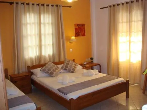Boussetil Rooms CapAnMat