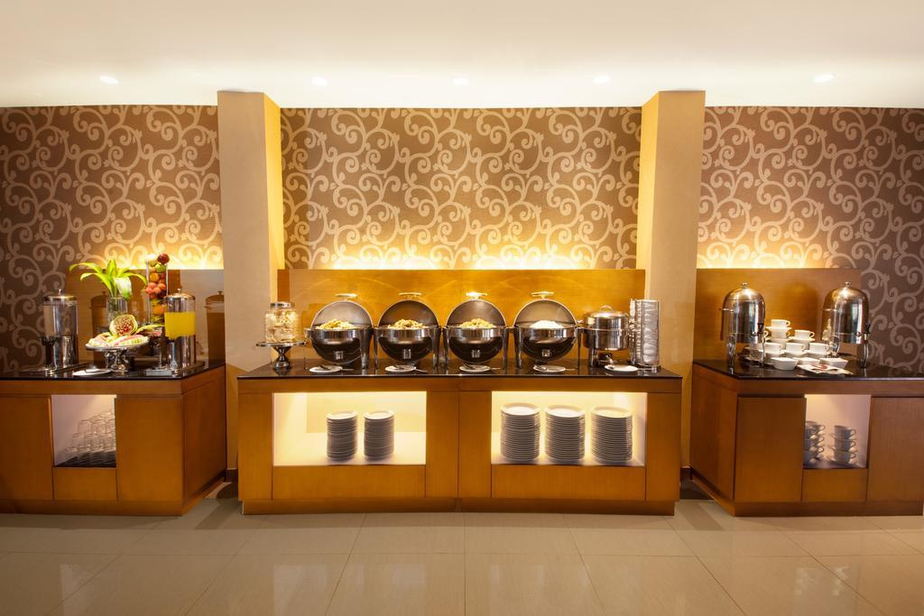 Lunara Home Living by Daphna Management