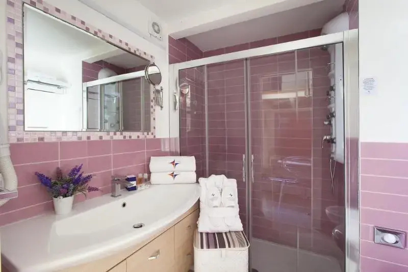 La Piazzetta Guest House
