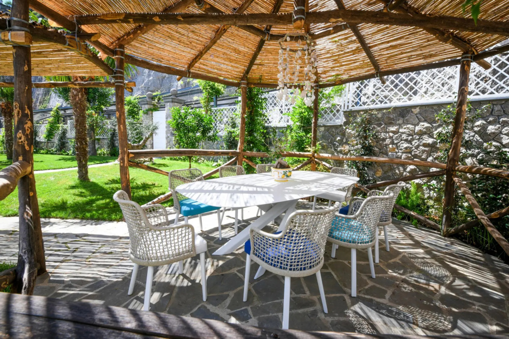 Amore Rentals - Villa del Maggiore