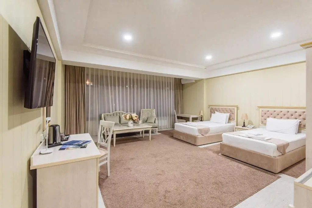 HUMO hotel